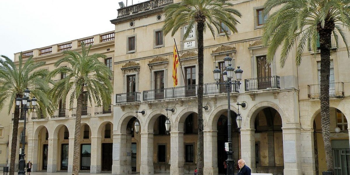 1280px-Casa_de_la_Vila_de_Vilanova_i_la_Geltrú